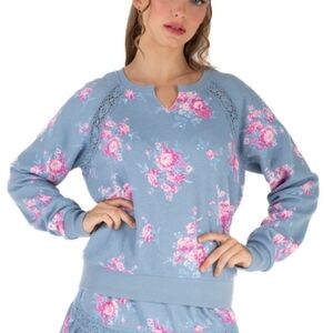 Treasures by Shabby Chic Women's Fleece Sweatshirt. Color: Faded Denim Floral. S